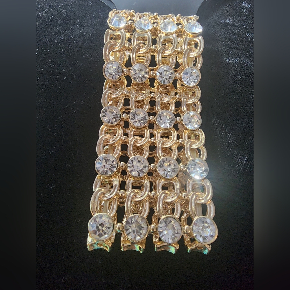 Rhinestone stretch Bracelet - Picture 2 of 7